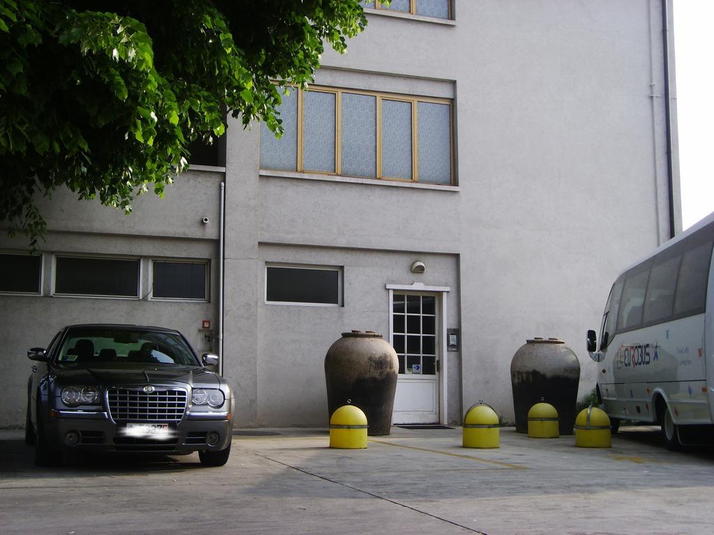 Hotel Post Bergamo Ngoại thất bức ảnh